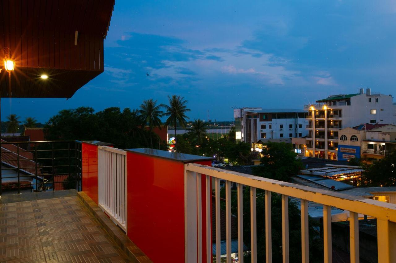 Champion Boutique Hotel Vientiane Exterior foto
